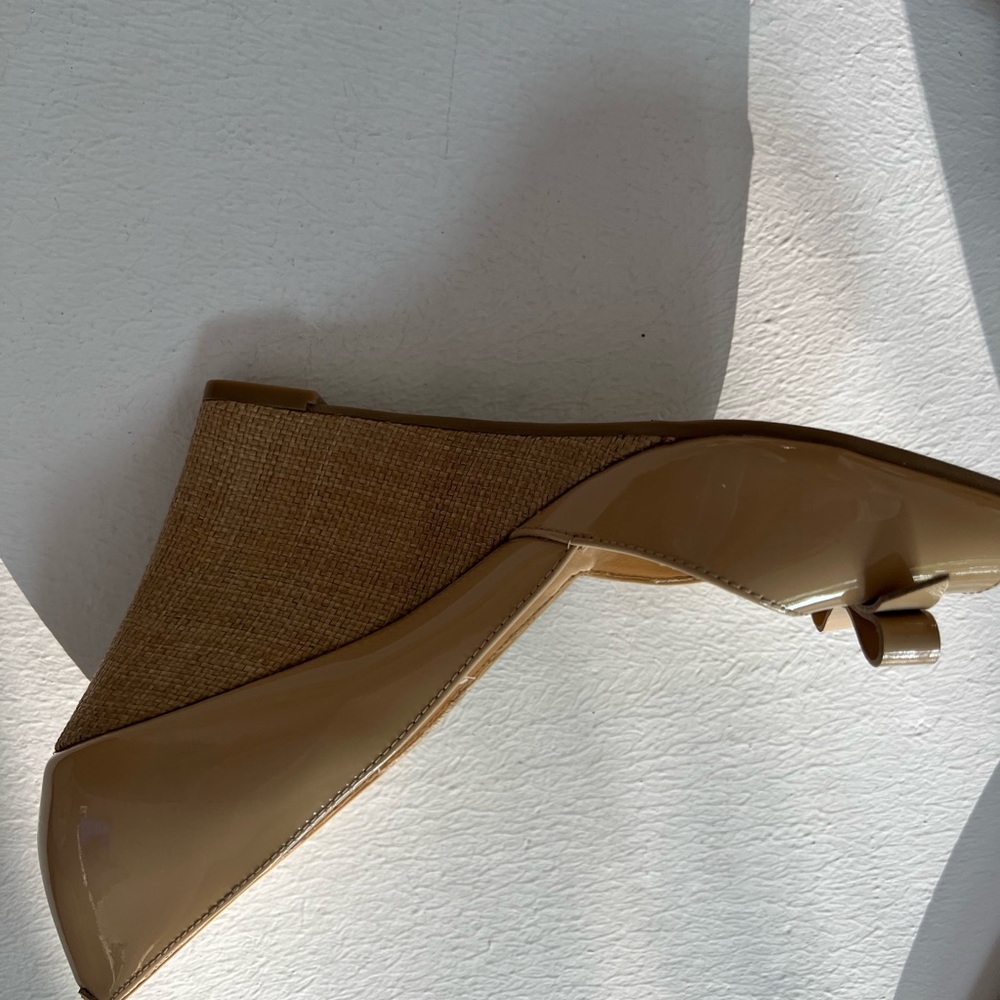 Talbots heels - Picture 2 of 4